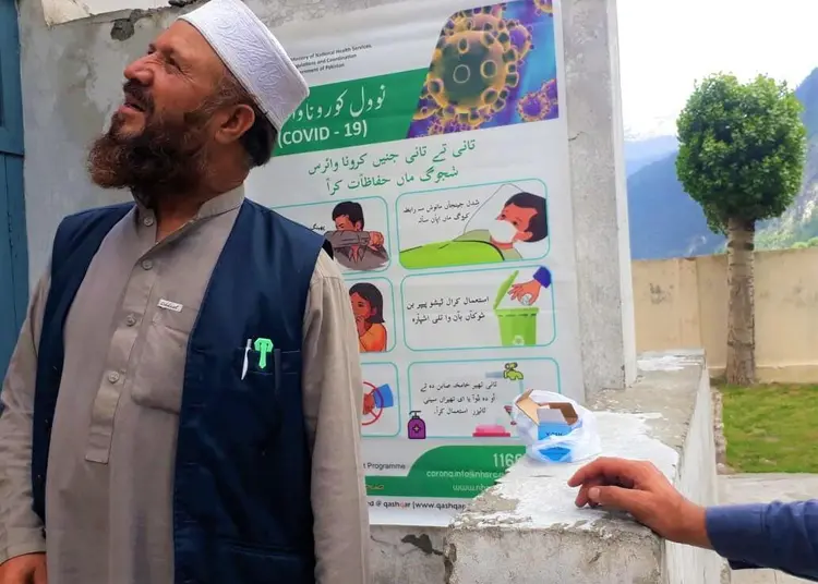 A Person is reading the Banner 